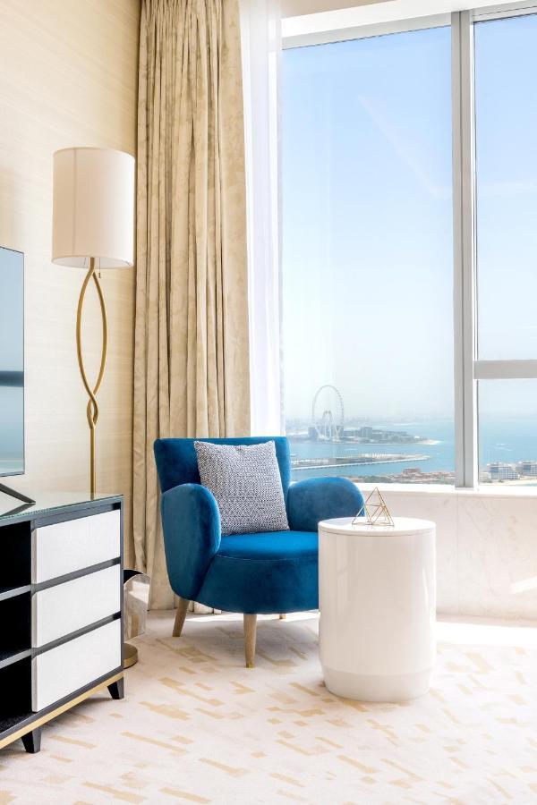 Ultra Luxury Palm Tower With Shared Hotel Facilities Dubai Exterior photo