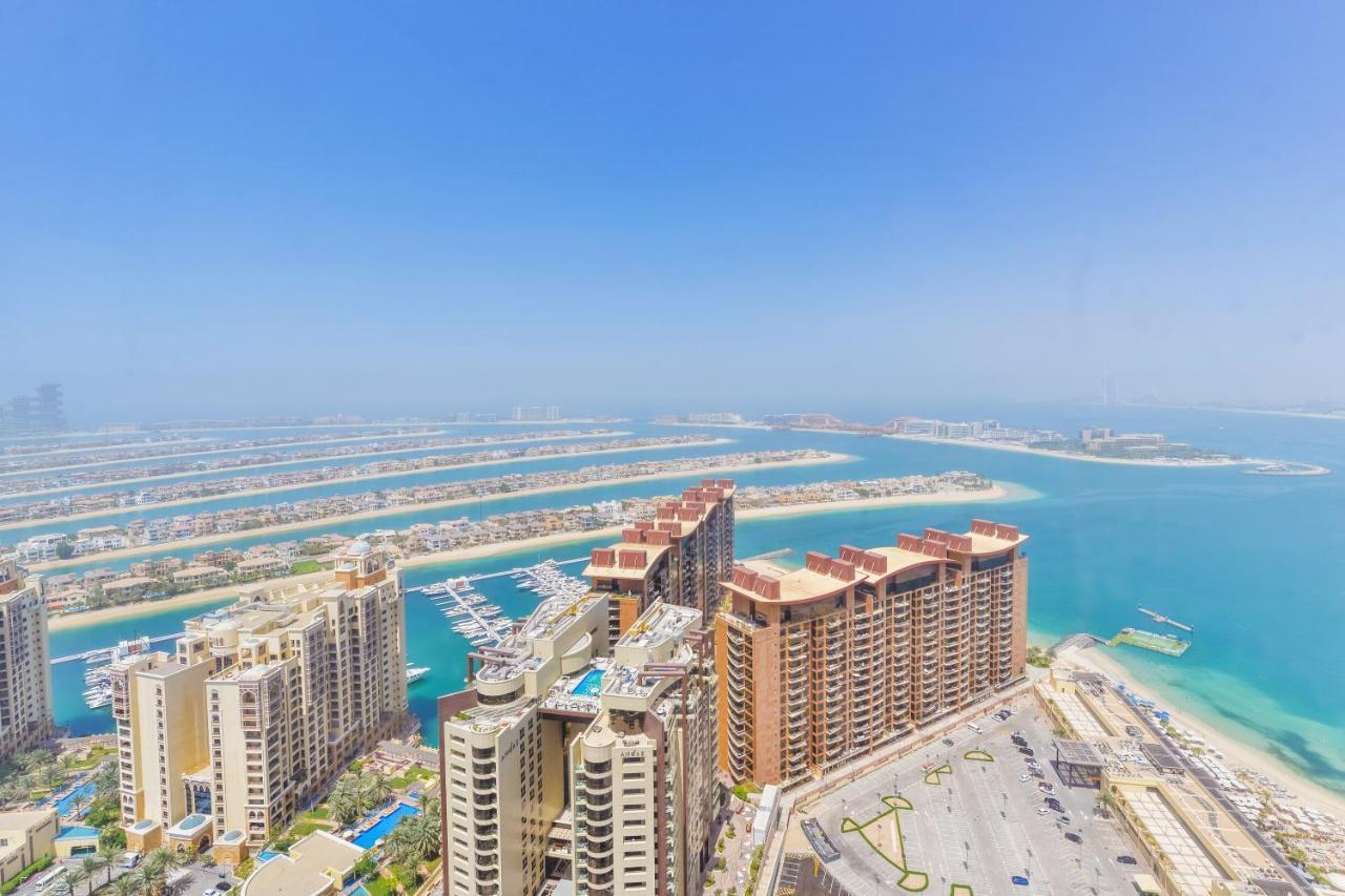 Ultra Luxury Palm Tower With Shared Hotel Facilities Dubai Exterior photo