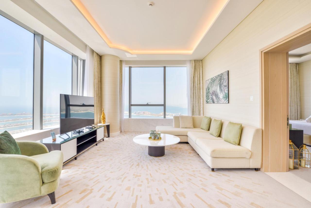 Ultra Luxury Palm Tower With Shared Hotel Facilities Dubai Exterior photo